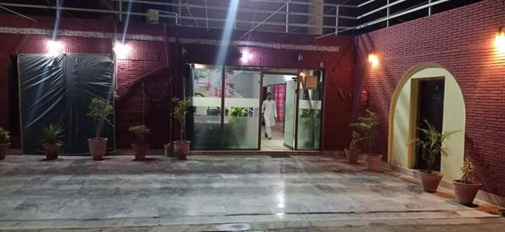 Hotel Grace Inn Multan Exterior foto